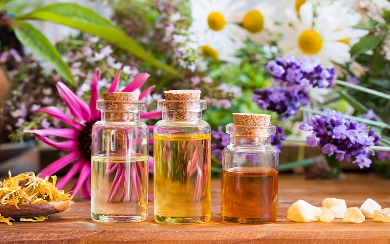 essential oil manufacturers